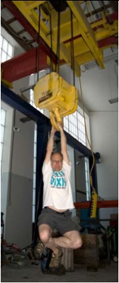 Ken Barnes Tests the Load Bearing Capability of his New 20 Ton Crane Ken Barnes Tests the Load Bearing Capability of his New 20 Ton Crane