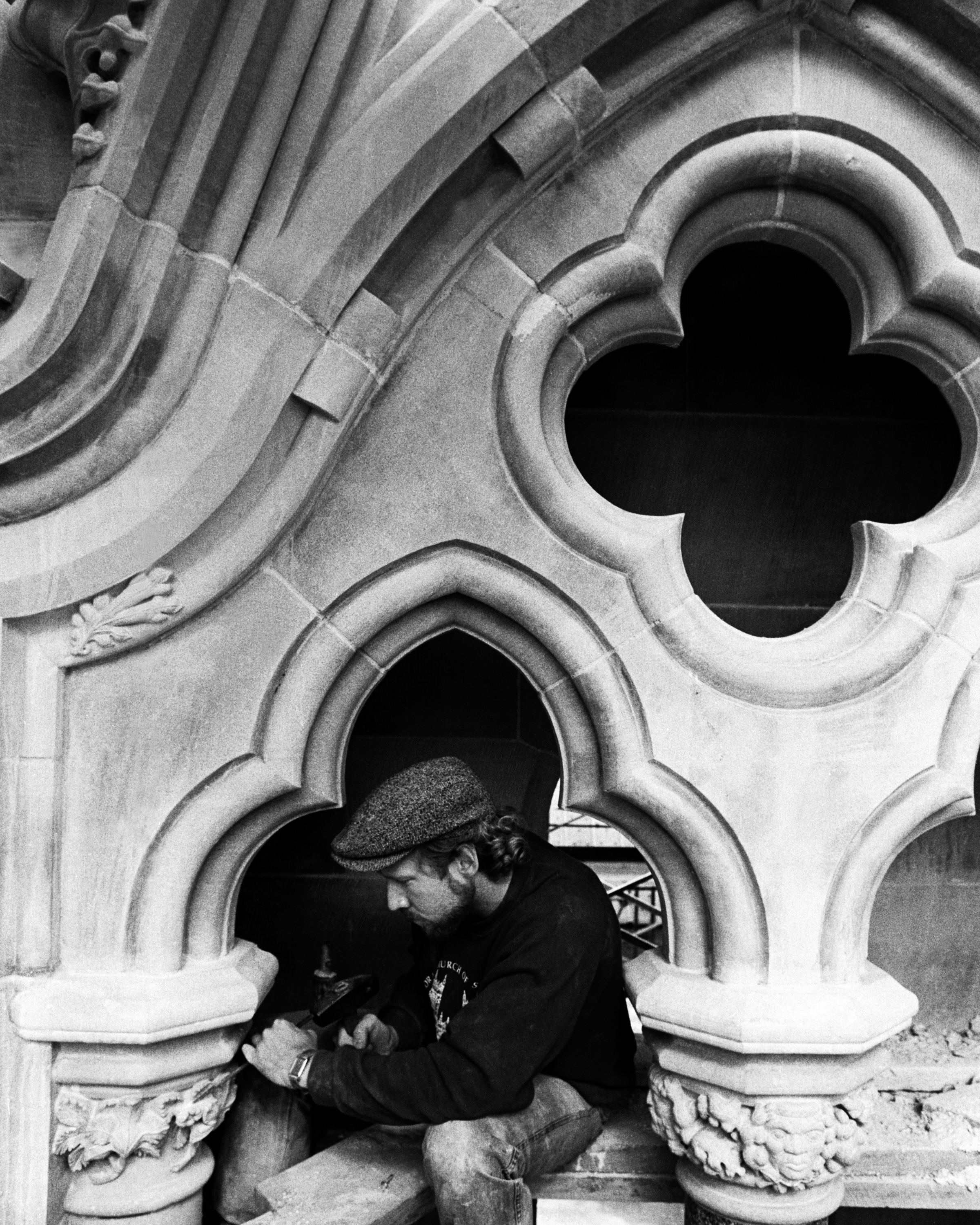 4) In situ carving the finishing touches on foliated capital for Cathedral tower, 1986 - Photo: Robert Rodriguez